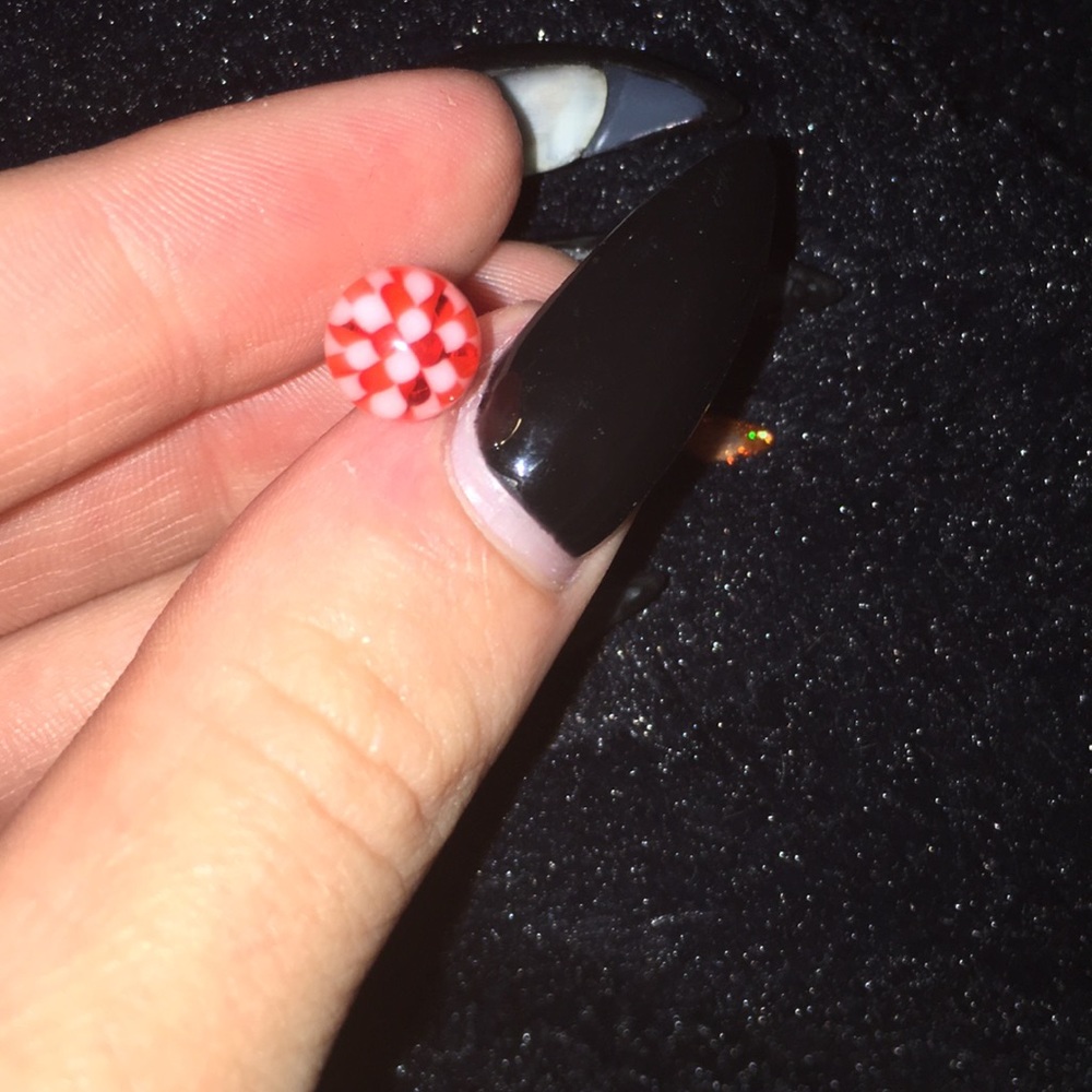 Belly button ring - Picture 3 of 3